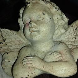 Vintage Cherub Wall Hanging Figure Ceramic Angel