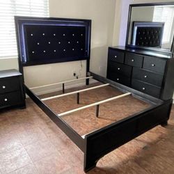 MICAH BLACK LED PANEL BEDROOM SET