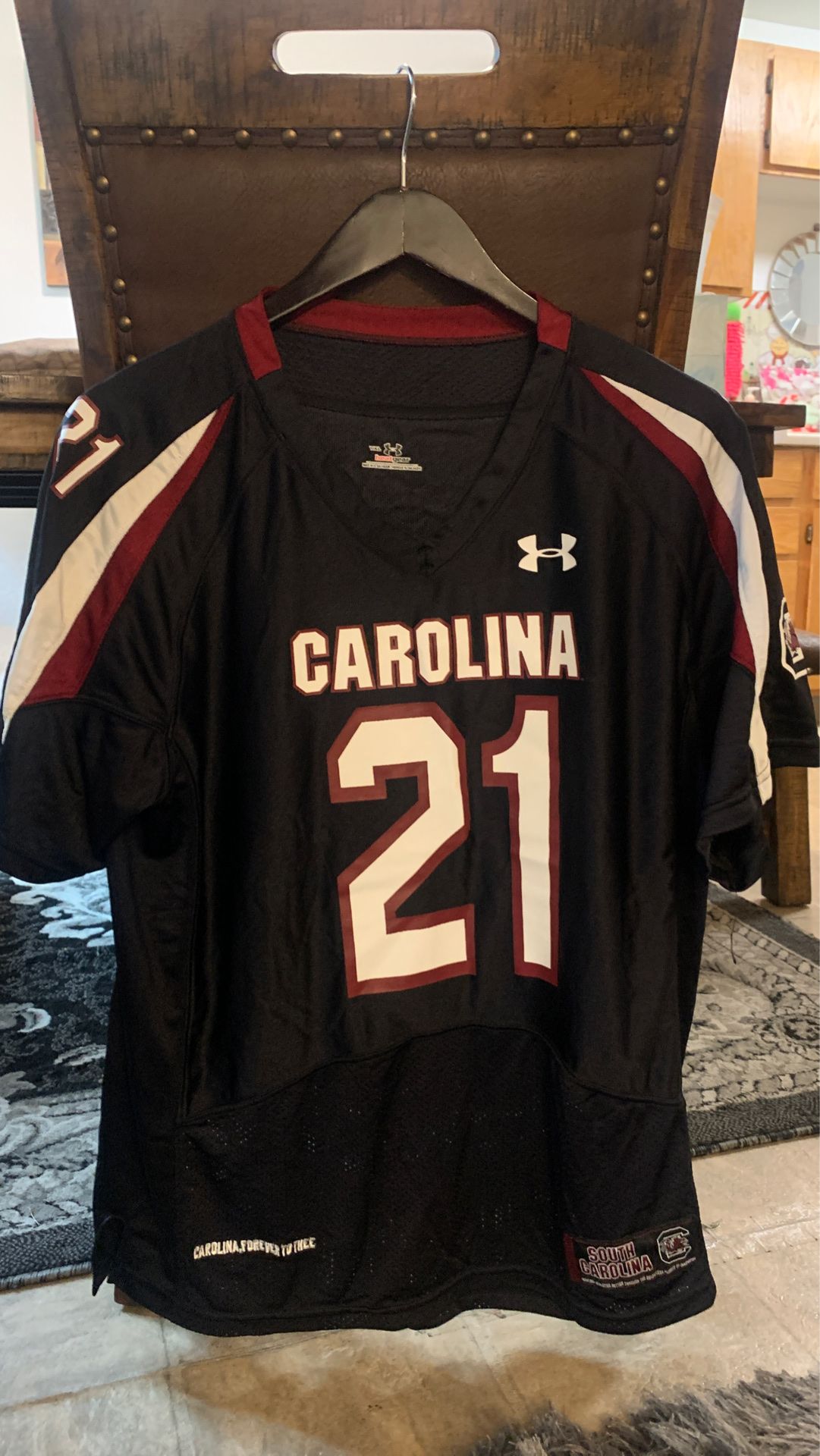 T shirt under armor jersey