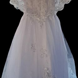 First Communion Dress / Vestido De Primera Comunion