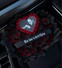 Gothic Heart Rose Bouquet Custom Photo Arrangement