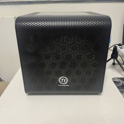 Budget Gaming Pc Thermaltake mini.