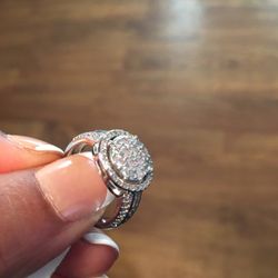 925 STERLING SILVER WHITE SAPPHIRE ROUND CUT CLUSTER RING 