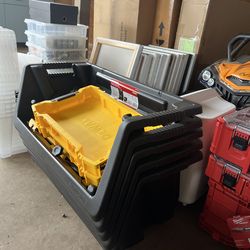 Husky 55 Gallon Multipurpose Stackable Space Saving Heavy Duty Storag