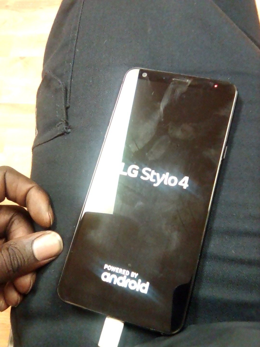 LG stlyo 4