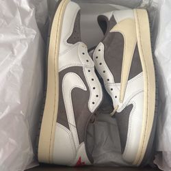 Jordan 1 Retro Low Travis Scott Reverse Mocha