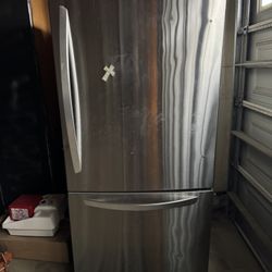 LG Refrigerator 