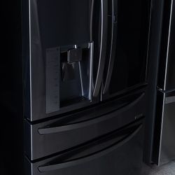 LG 4 Door Black Stainless Steel Refrigerator 