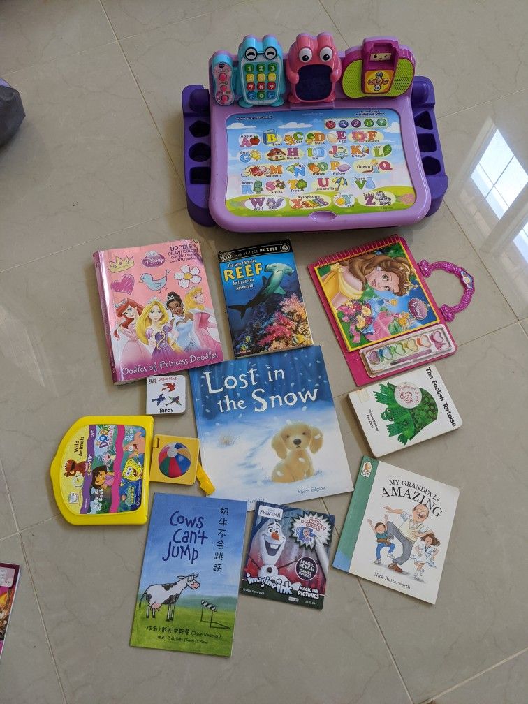 Toy And Books 