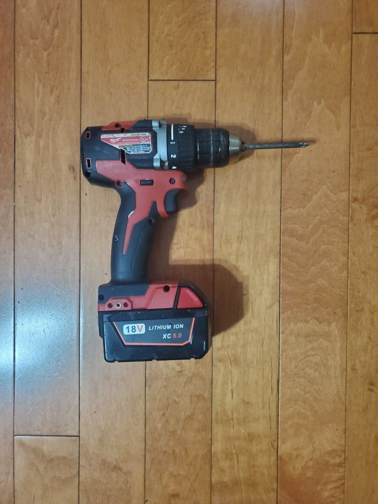 Milwaukee Drill With Battery