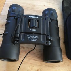mini tasco binnoculers