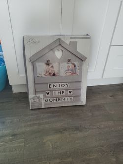 Letter Board With Photo Clips