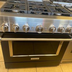 KitchenAid 36” Black Smart Commercial Stainless Steel Gas Range 