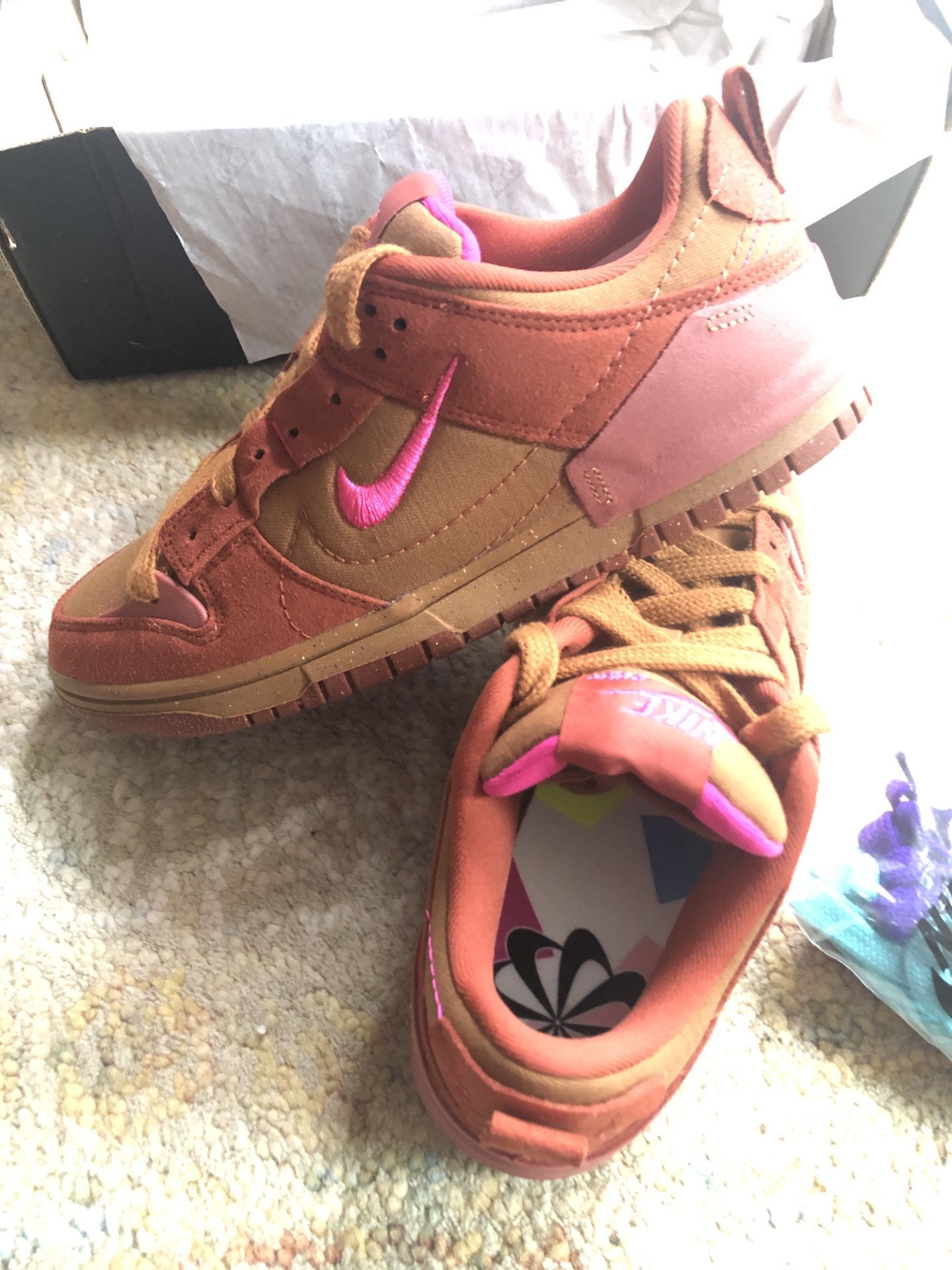 Wmns 8.5 Nike Dunk Low Disrupt 2