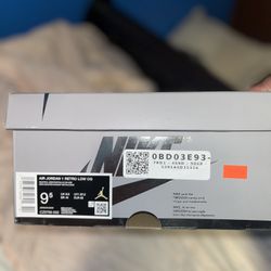 New Jordan Low Silver 9.5 $100 Great Christmas Gift 