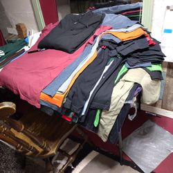 Yeti T Shirt Lots  Size Small Unisex