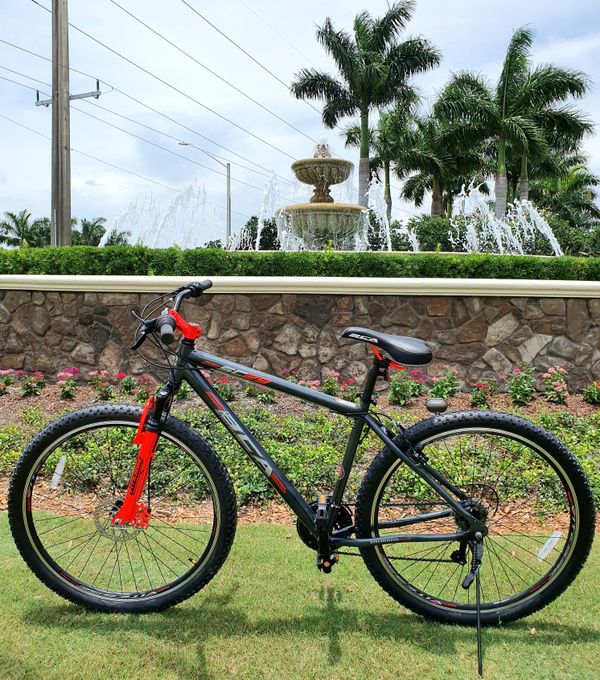 Mountain Bike for Sale in Deerfield Beach, FL - OfferUp