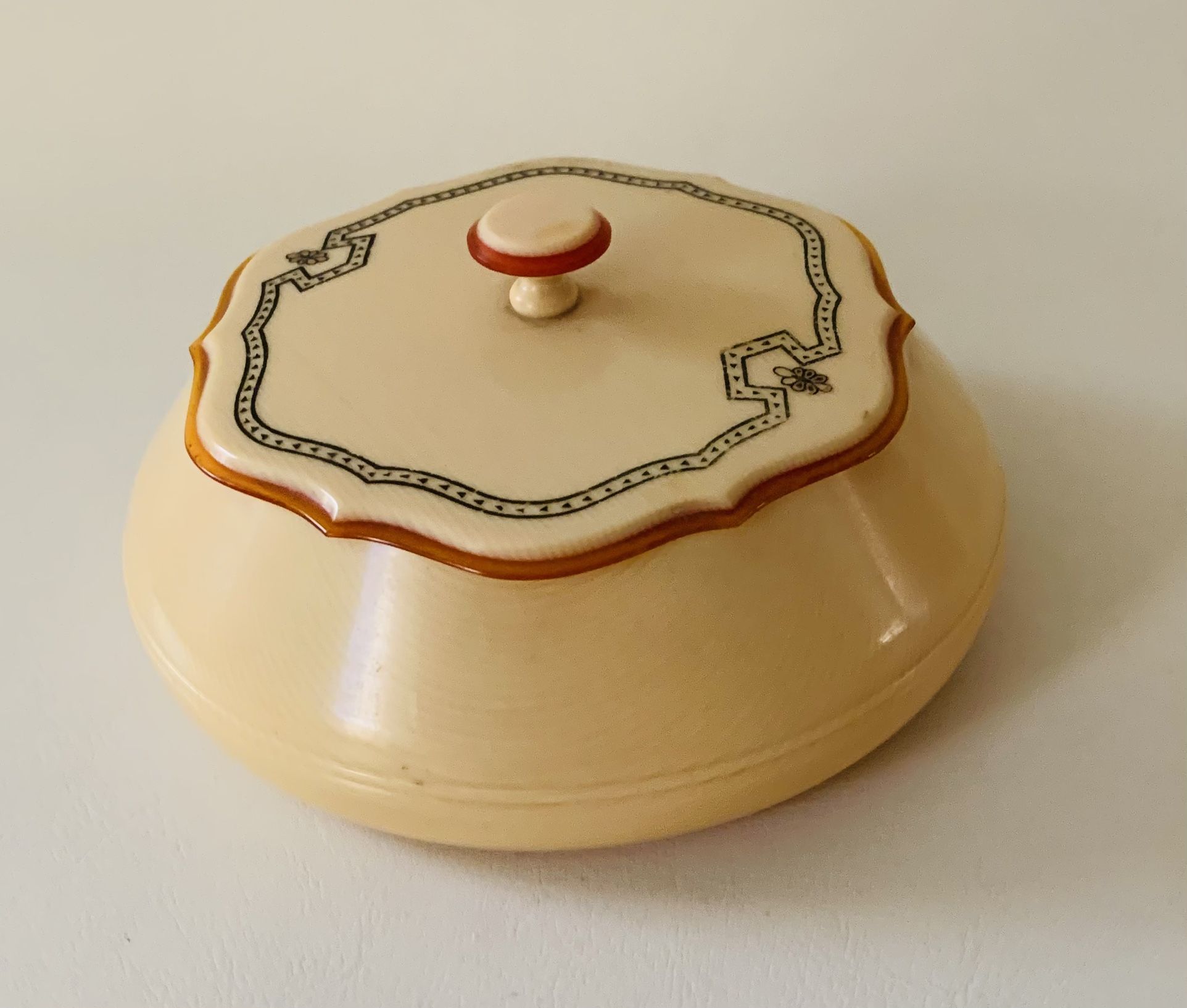 Antique Cellular Dresser Vanity Powder Bowl Jar