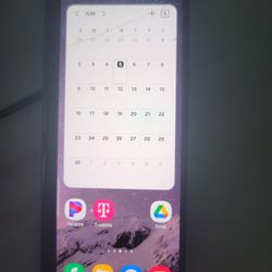 Samsung Fold 3 Unlocked (One Screen Broken)