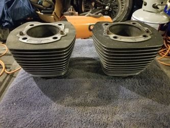 Harley cylinders
