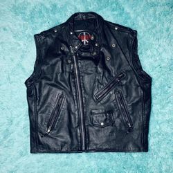 New Age International leather vest🌟     #y2k #leatherjacket #leathervest #leather #vintage