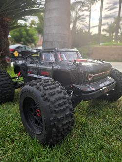 Arrma outcast 8s