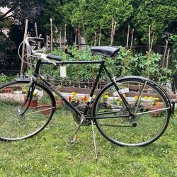 Suburban Schwinn Black 27inch Wheel 