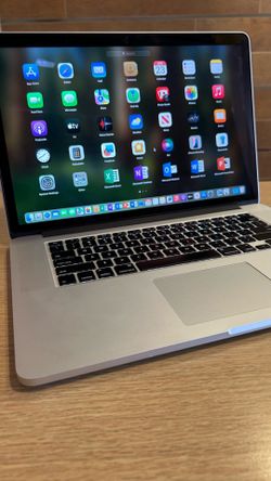 Apple MacBook Pro 15” Retina i7/16GB/500GB SSD $350