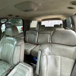 2001 Chevrolet Suburban