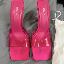 40 & 8.5b , Schutz And Zara Heels . 