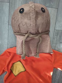 Costume