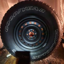 265/70R16 Goodyear Wheel & Tire