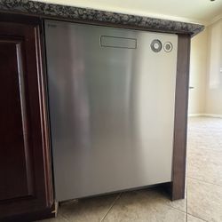 Stainless Dishwasher