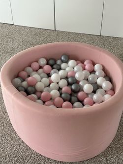 Ball Pit for Toddlers Baby Ball Pits Soft Memory Foam Ball Pit Round Kids Ball Pit Indoor Game Kids Play Ball Pool Ideal Gift for Girls