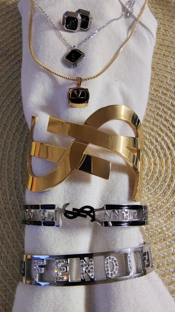 high-quality jewelry package