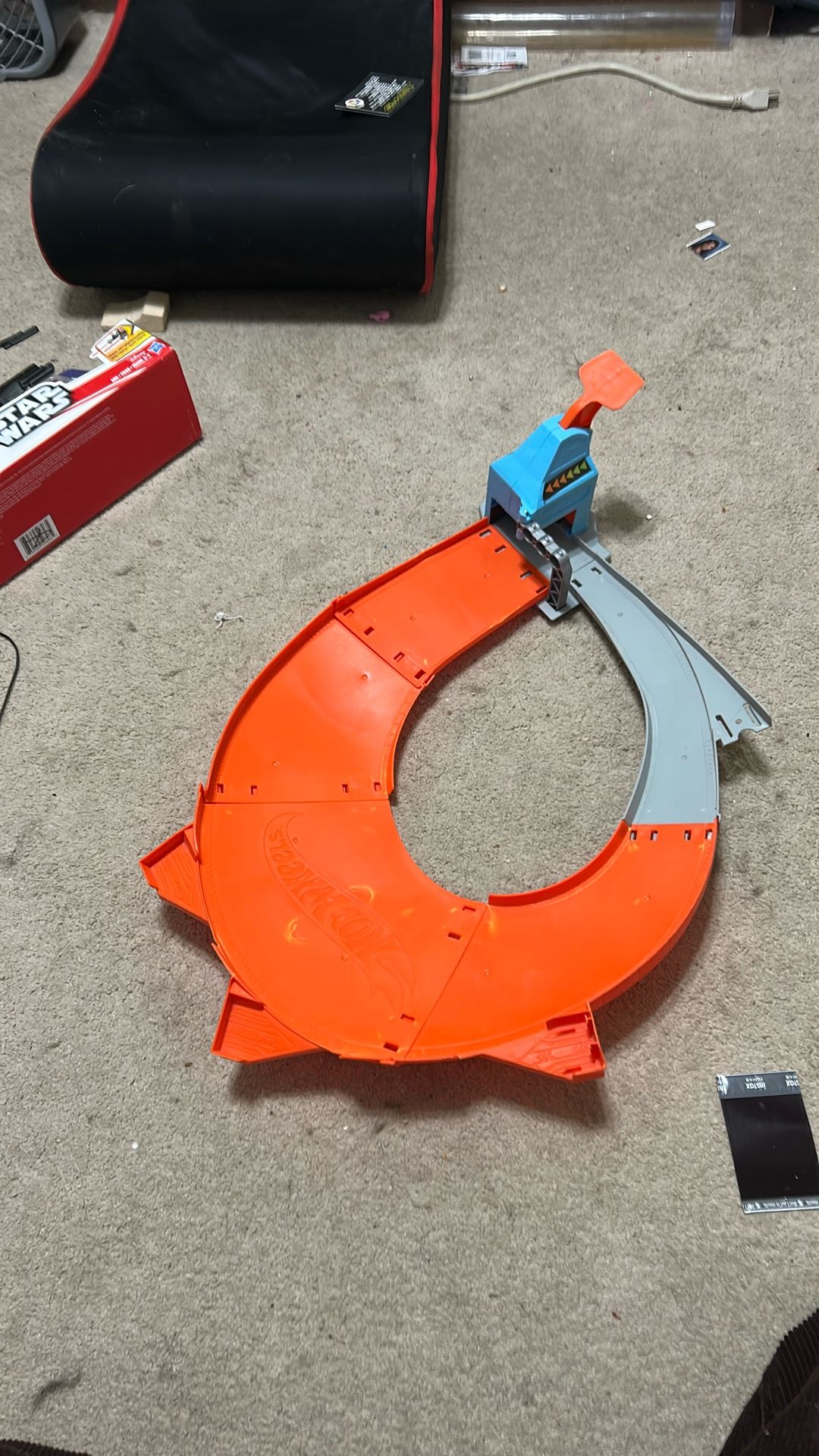 Hot wheels track