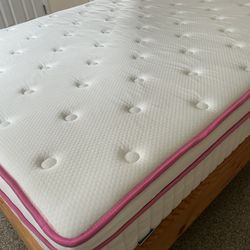 New Queen Mattress