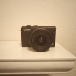 Canon EOS M200 APS-C Tilt Touchscreen