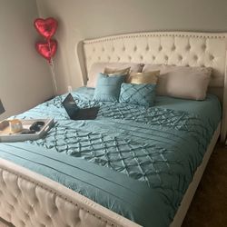 King Size Bed And Bedframe