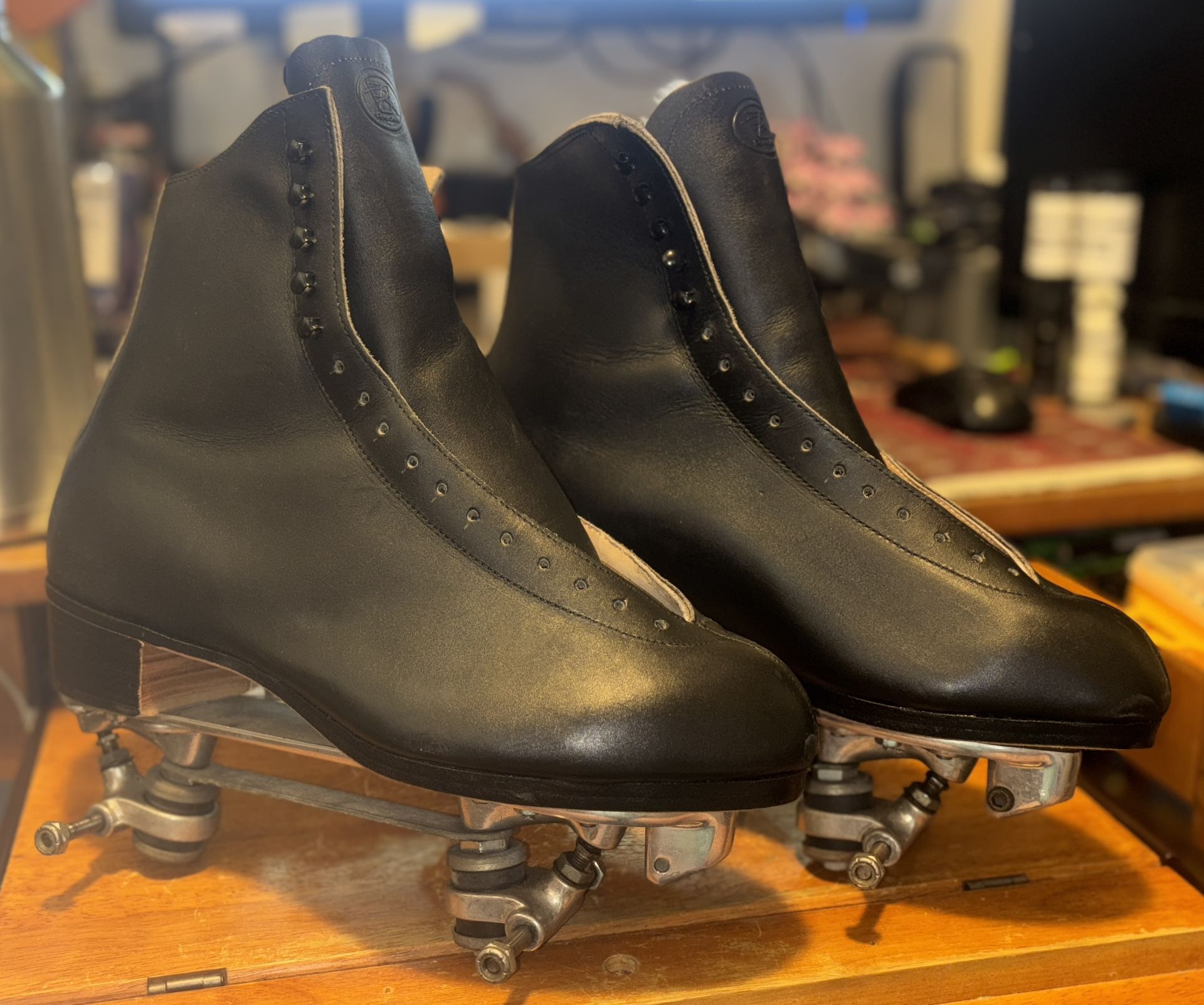 Riedell size 12 297 w/SureGrip Classic 7mm Roller Skates