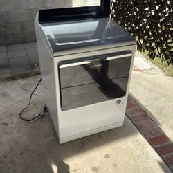 Whirlpool Gas Dryer - 2 Years old Working Condition
