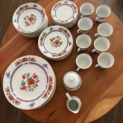Antique Crown Ming China Set 