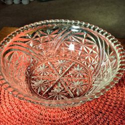 ANCHOR HOCKING "STARS & BARS" SERVING BOWL