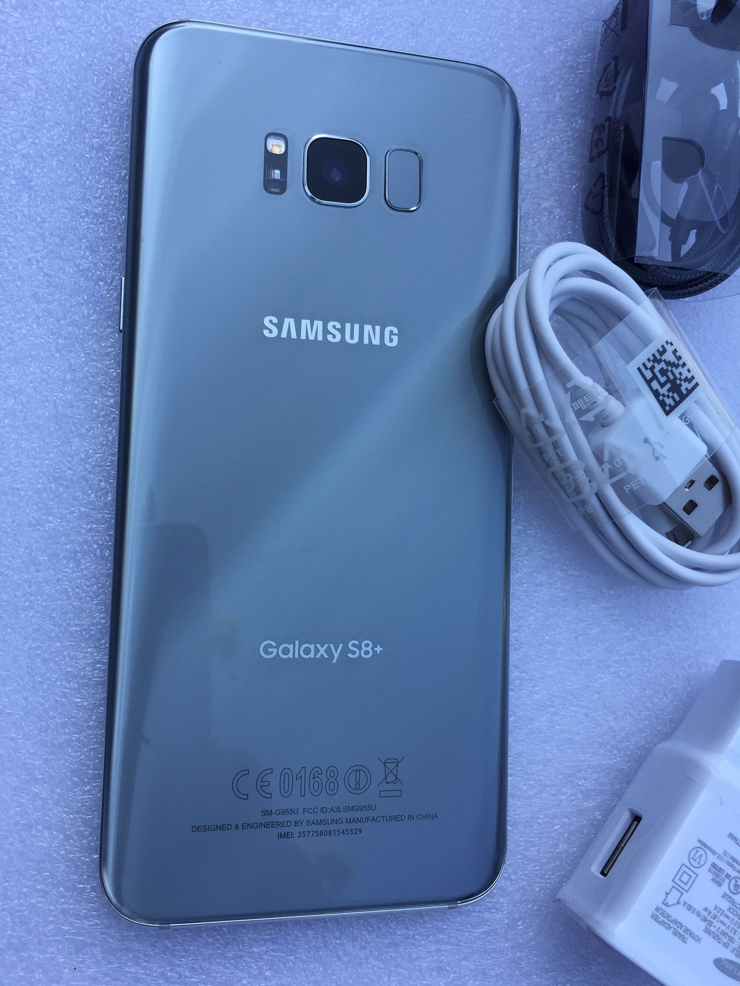 Samsung galaxy s8 plus 64 gb, sold with receipt and warranty