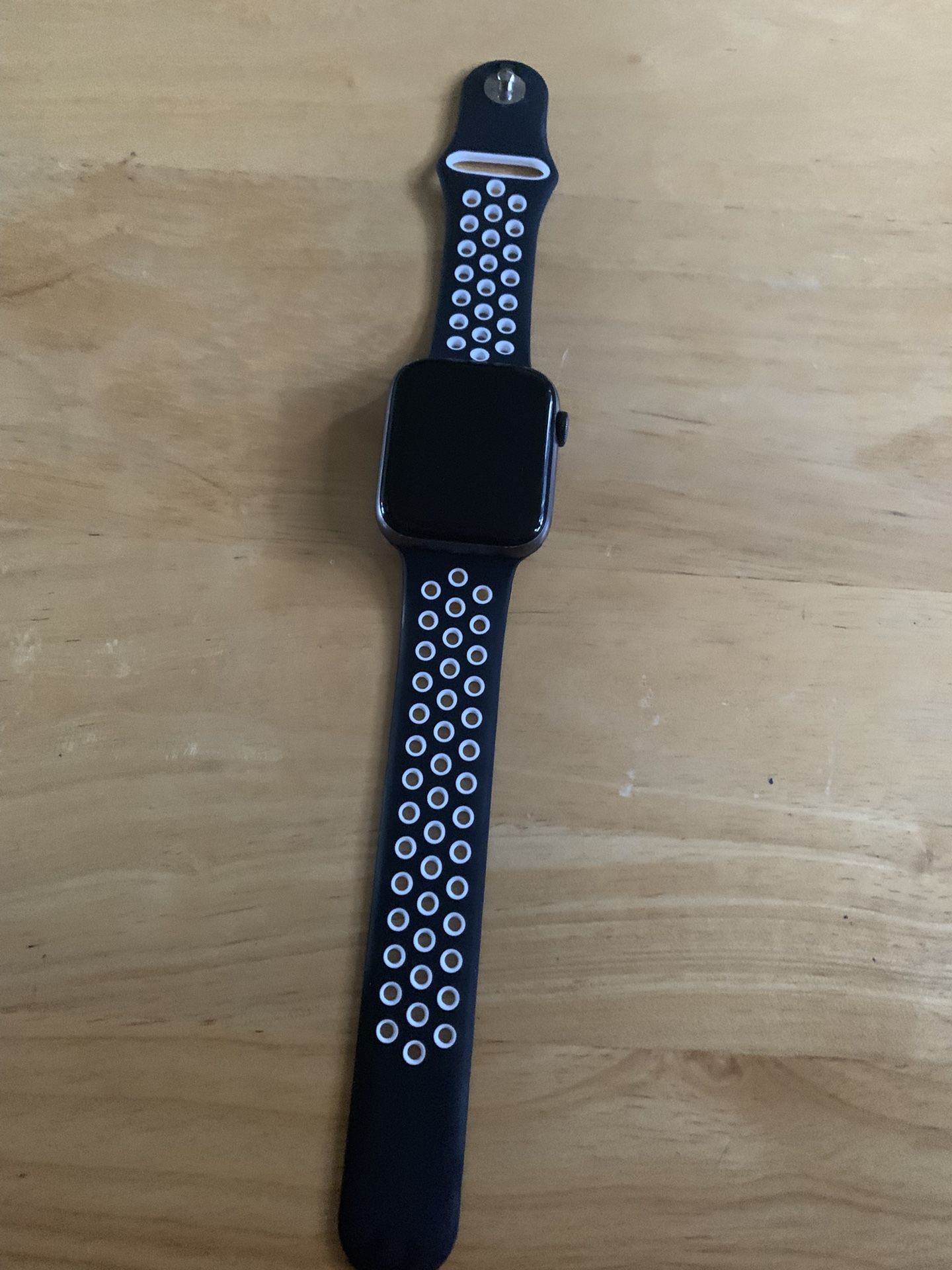 Apple Watch Series 5 44mm