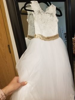 White lace flower girl. Communion. Long. Floor