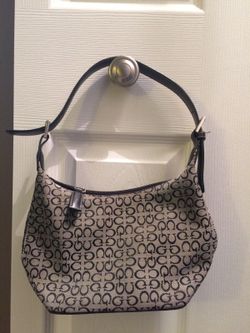 Purse (black and grey)