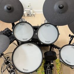 Roland TD-27KV Electronic Drum Set – Like New + Extras