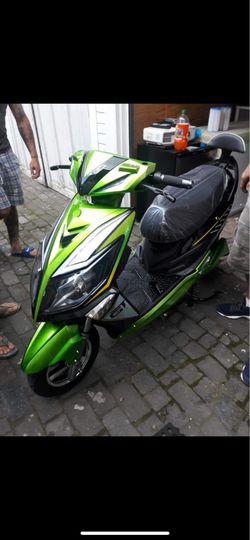 GT electric Moped