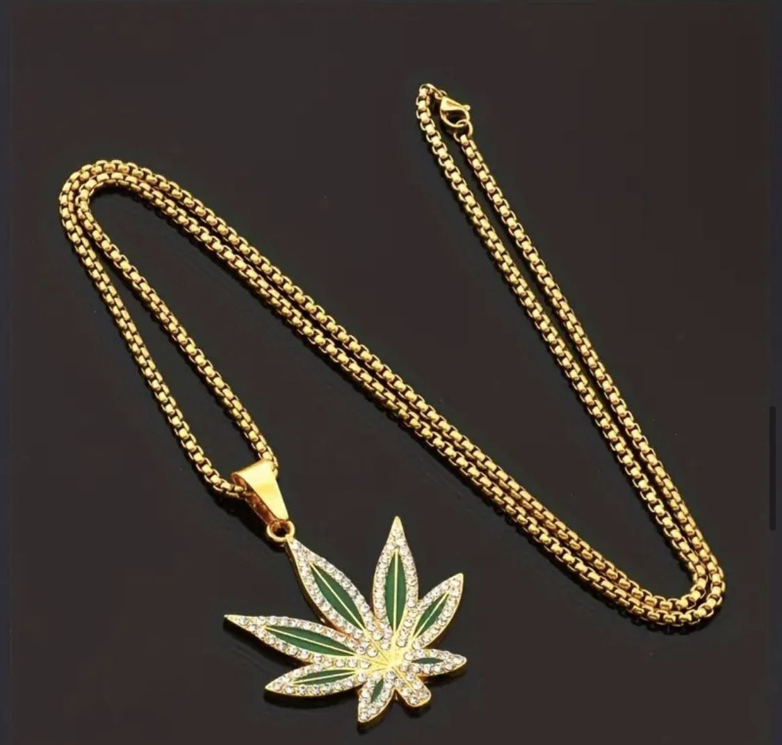 Brand New 420 Golden Chain Leaf Necklace 